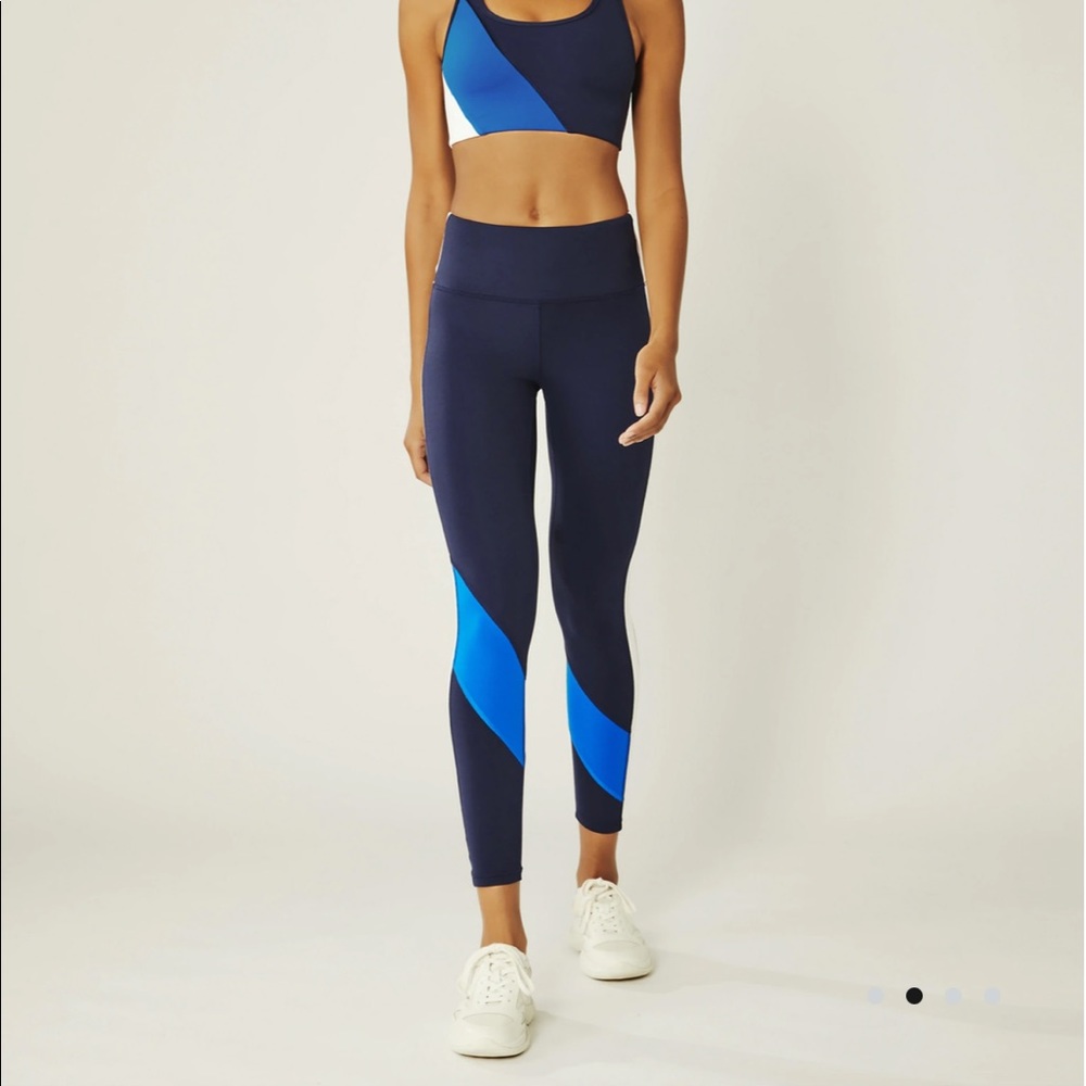 Tory Sport HIGH-RISE WEIGHTLESS COLOR-BLOCK LEGGING, Size XS